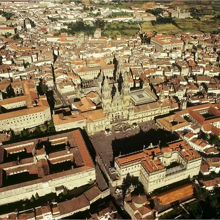 Apartment Next To Cathedral With Garden *