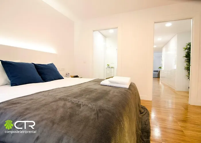 Next To Cathedral With Garden Appartement