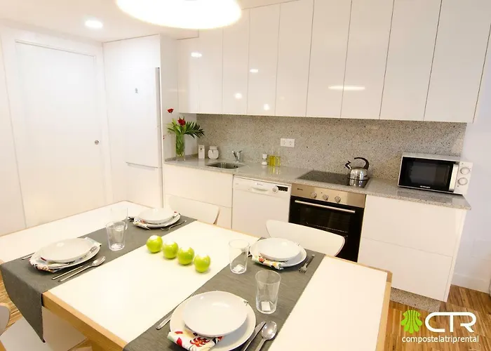 Next To Cathedral With Garden Apartment *